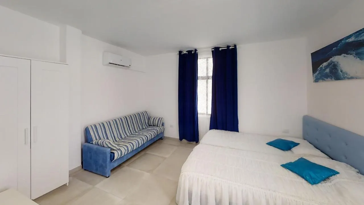 Vv Las Buganvillas Maspalomas - Cocina Y Habitaciones Con Banos Privados 0*, Maspalomas (Gran Canaria) Spain