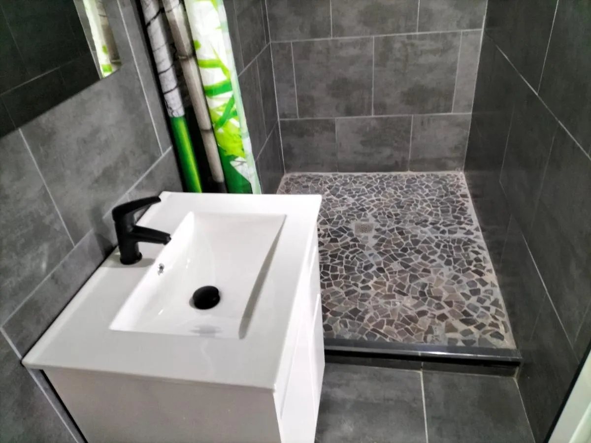Vv Las Buganvillas Maspalomas - Cocina Y Habitaciones Con Banos Privados Spain