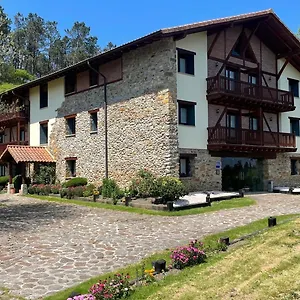Rural Atxurra Aparthotel Bermeo